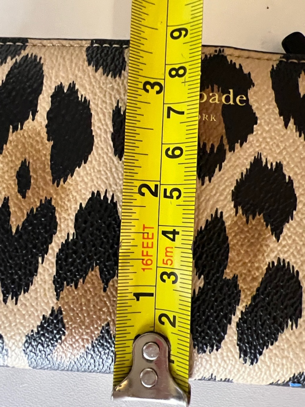 kate spade Schylur Wallet Cheetah Print Bifold wallet . - Picture 9 of 9